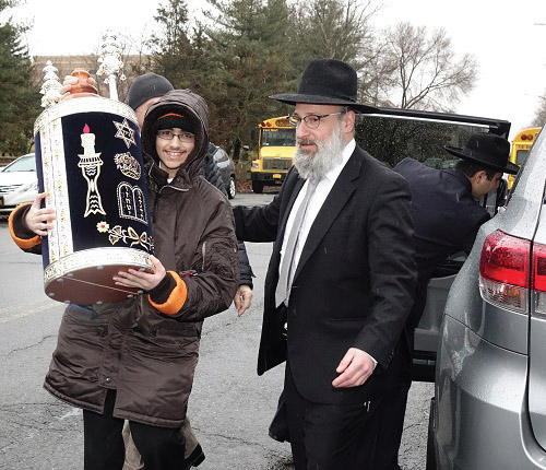 Hachnasat Sefer Torah